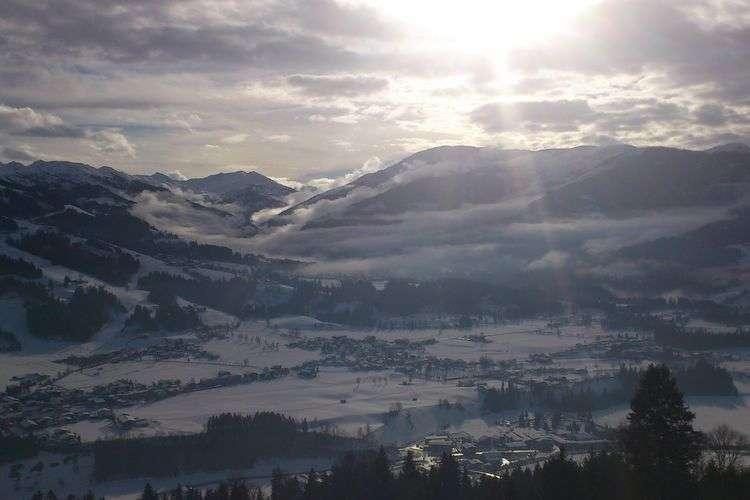 Wintermorgen über dem Brixental